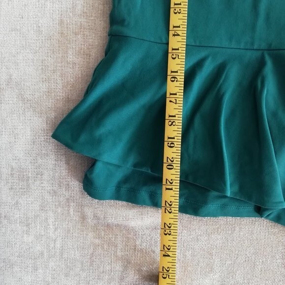 Susana Monaco Peplum Halter Top Mock Turtle Neck NWT Size Small - Picture 6 of 7